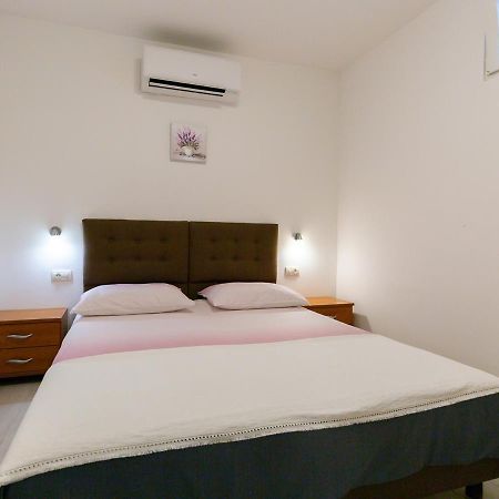 Amoroso Apartment 200M From Sea Poreč Exteriér fotografie
