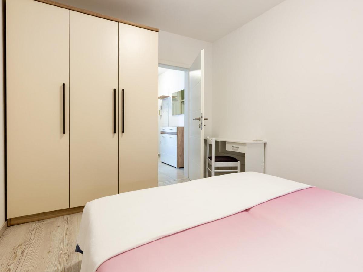 Amoroso Apartment 200M From Sea Poreč Exteriér fotografie