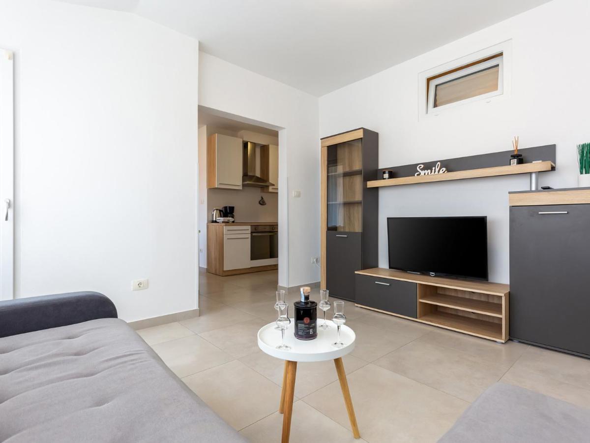 Amoroso Apartment 200M From Sea Poreč Exteriér fotografie